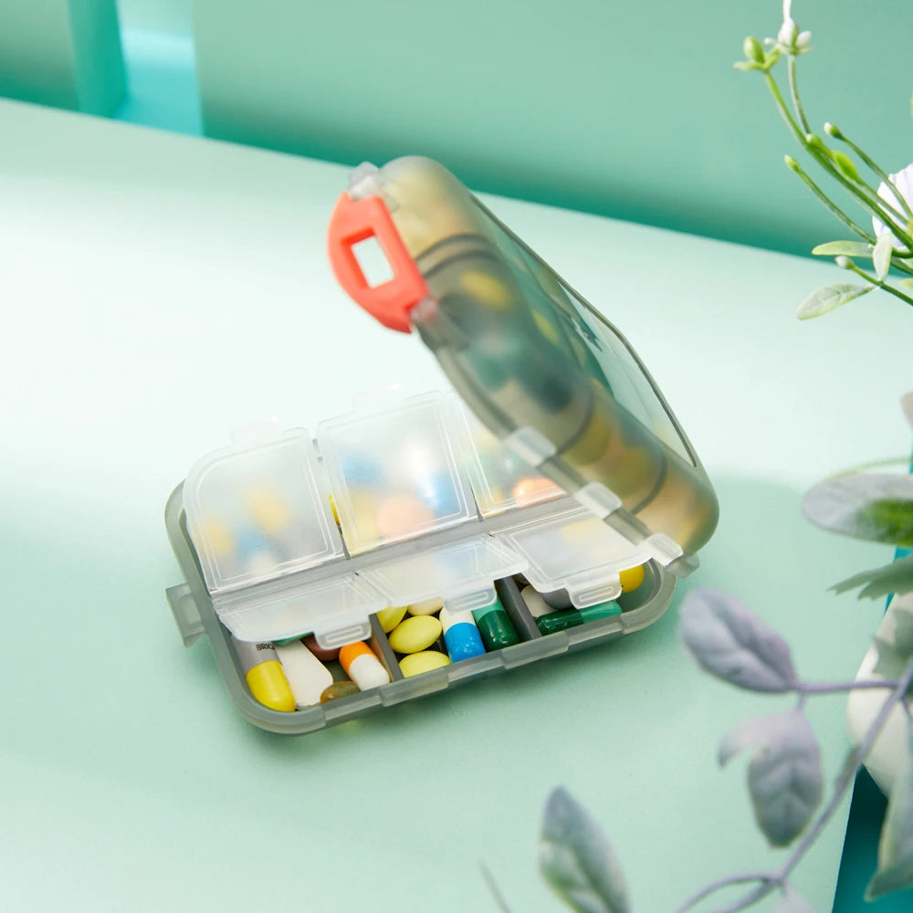 MERALLE Weekly Portable 7 Day Travel Pill Organizer Box