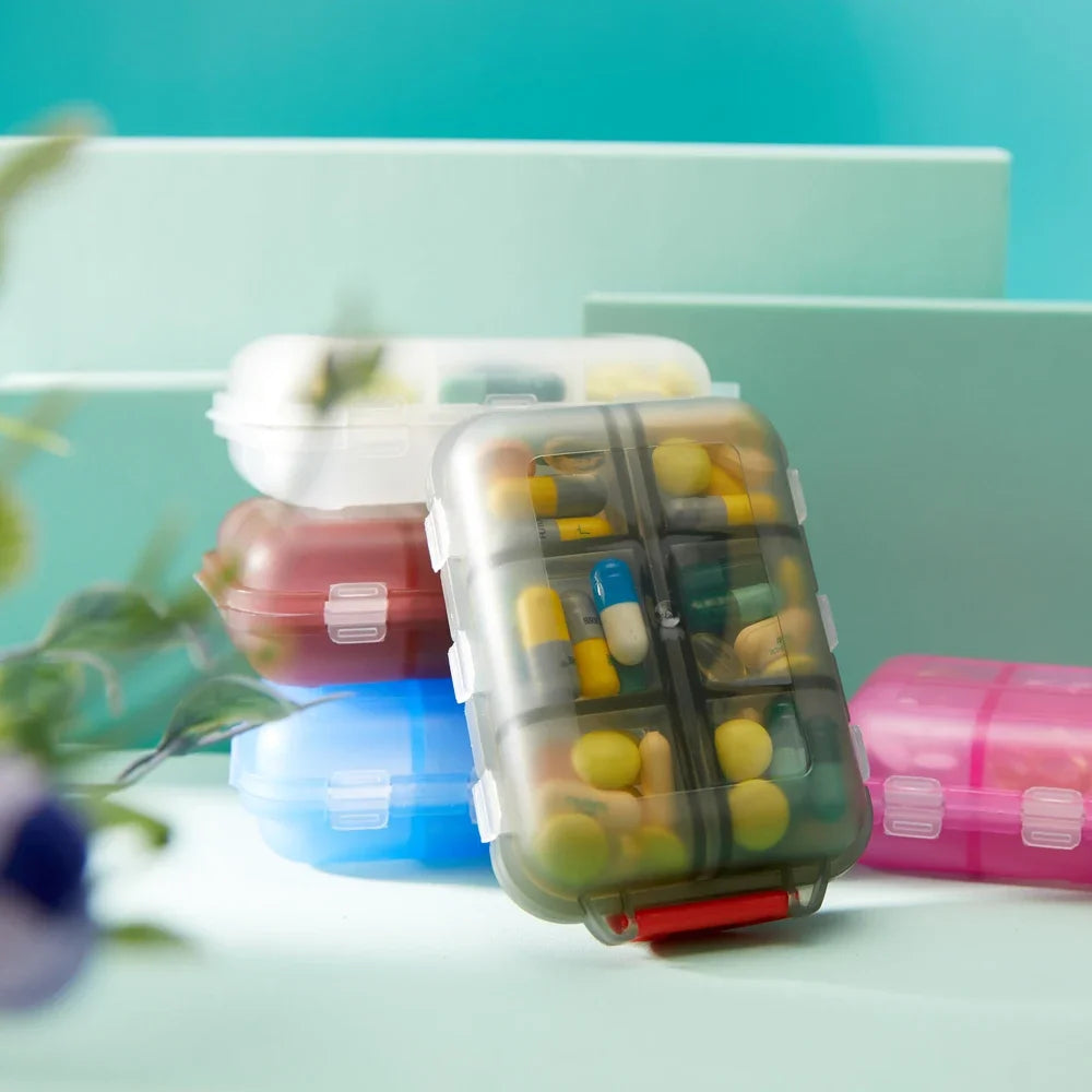 MERALLE Weekly Portable 7 Day Travel Pill Organizer Box